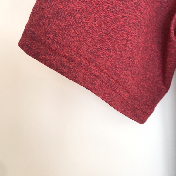 PUMA boys Polo shirt with cut on side. - Picture 4 of 8